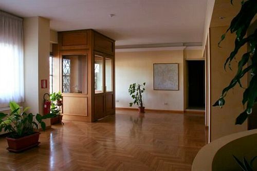 Casa Per Ferie Eremo Santa Rosa Da Lima Hotel Rom Eksteriør billede